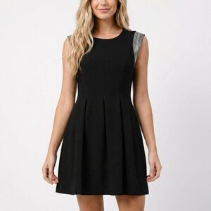 KAii Los Angeles Black Pleated Mini Dress Medium Chain Detail Edgy Chic Party